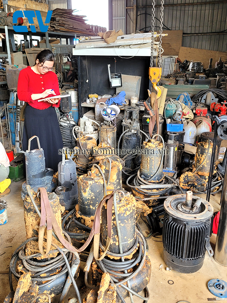 Sửa máy bơm chìm Shinmaywa uy tín, giá rẻ nhất miền Bắc